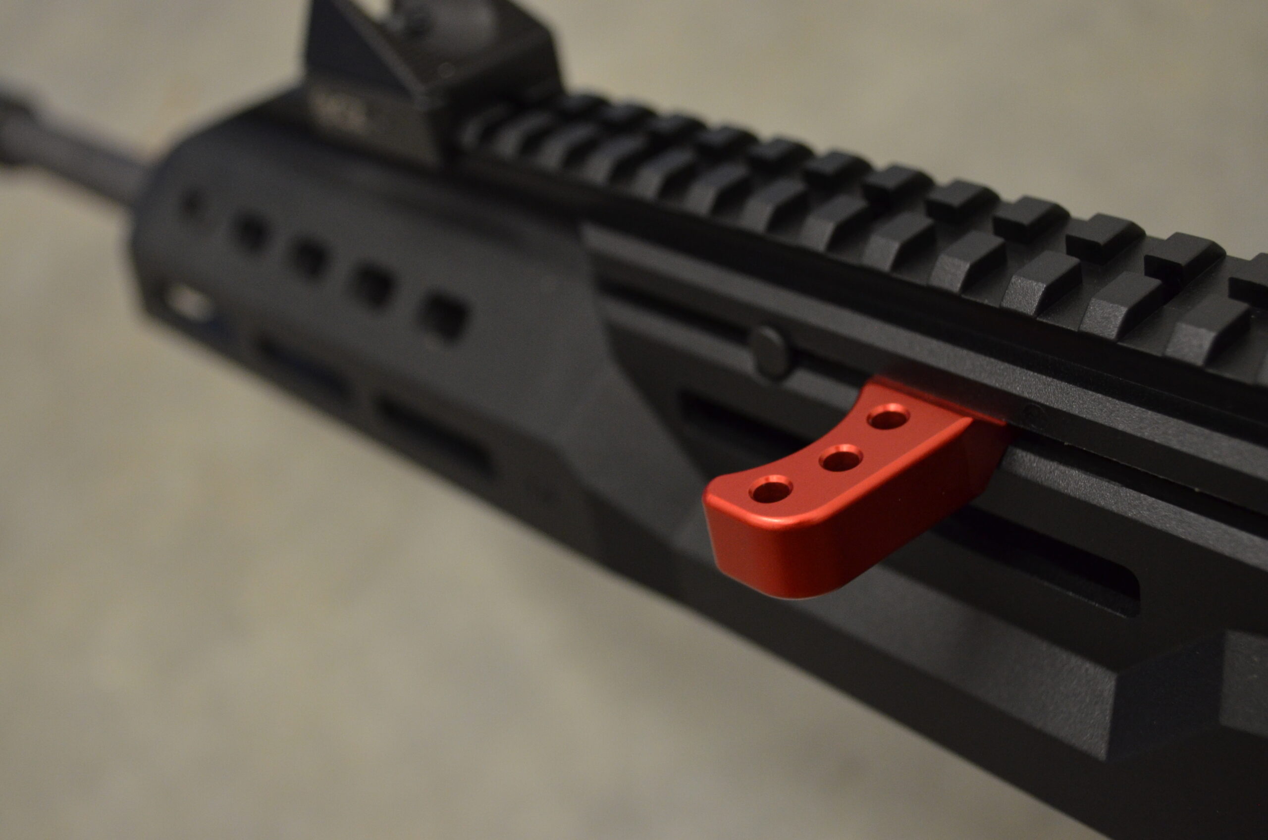 hbi scorpion carbine charging handle theta red