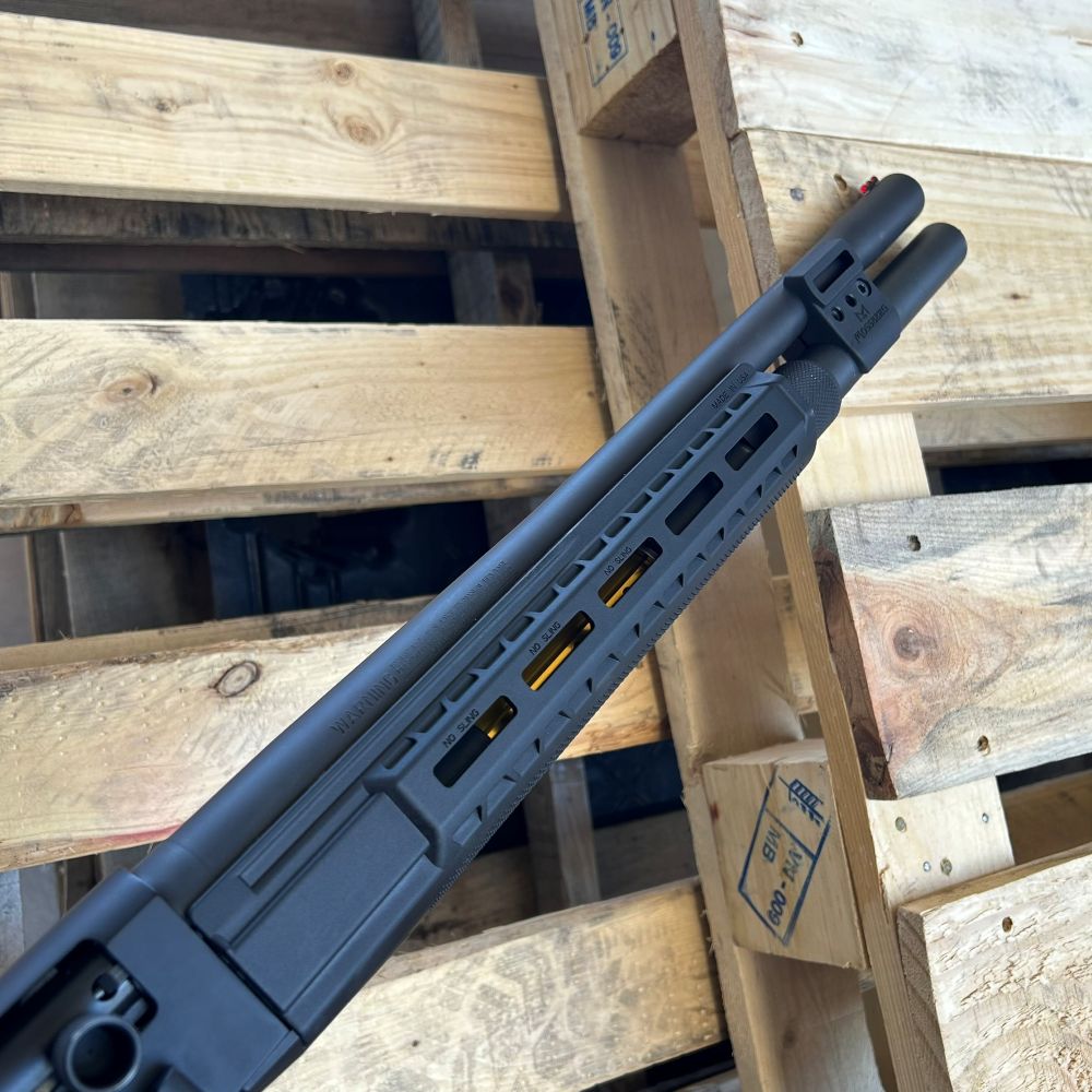 HBI PAKSE MOSSBERG 930 940 990 HANDGUARD, INSTALLED, ISO_RIGHT